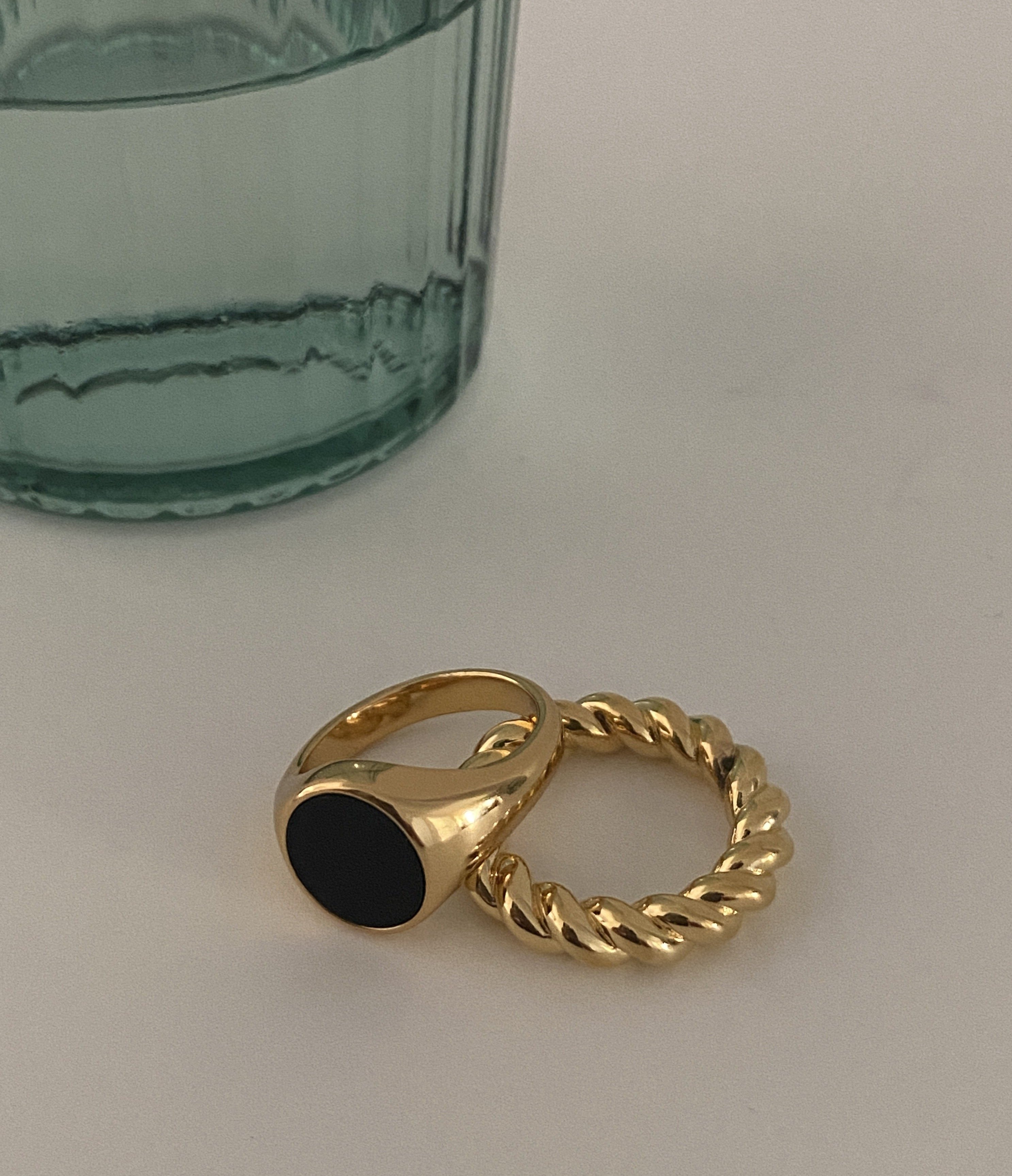 Sonia Ring